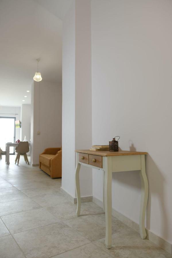Coral Sea Apartment Kokkinos Pirgos Luaran gambar