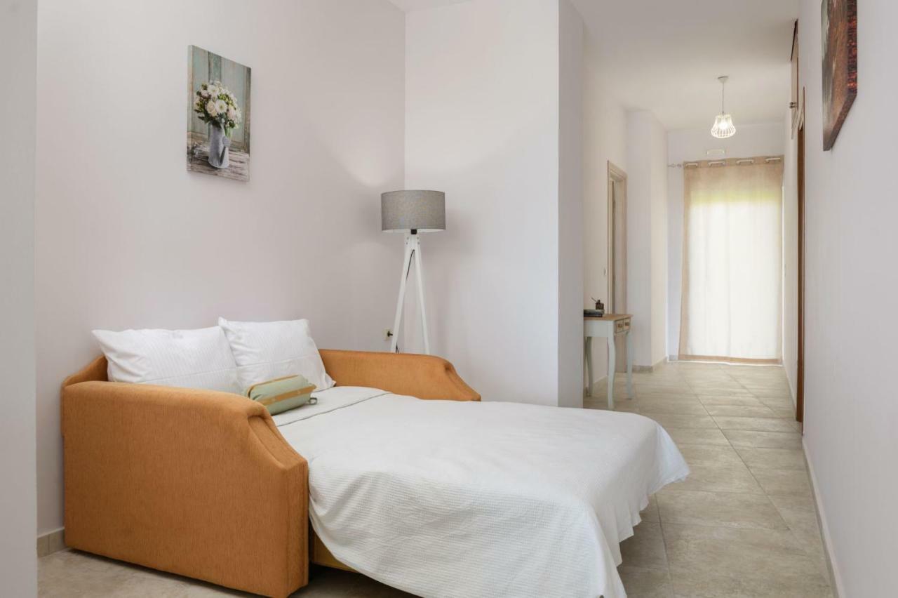 Coral Sea Apartment Kokkinos Pirgos Luaran gambar